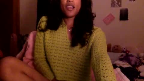 transamoure online show from 11/17/25, 04:40