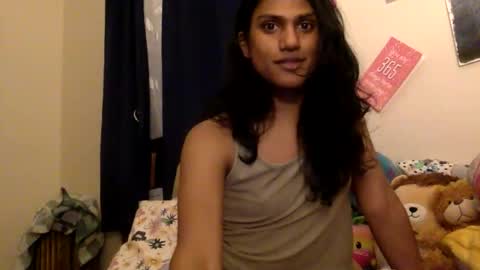 Snapshot of transamoure chatting on 03/24/26, 12:04 transamoure online show from 03/24/26, 12:04