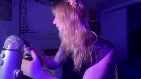 transgoblingal online show from 01/03/25, 04:44