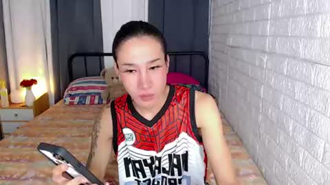Snapshot of transmedusaxxx chatting on 06/24/26, 01:48 Chloe online show from 06/24/26, 01:48
