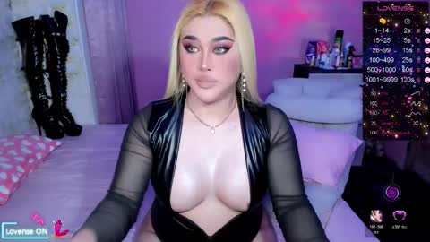 Snapshot of transsalawahan chatting on 02/04/26, 02:45 BELLA online show from 02/04/26, 02:45