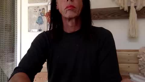 Ela online show from 01/20/25, 11:13