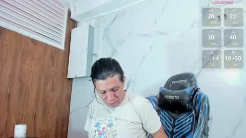 Snapshot of transwhore_ chatting on 05/23/26, 01:15 CLEO online show from 05/23/26, 01:15