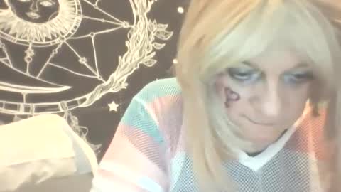 traphouseslutbunny4fun online show from 12/15/24, 04:04