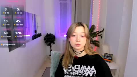 Snapshot of trapsaintgirl chatting on 03/12/25, 08:10 Nyuta Hartmann online show from 03/12/25, 08:10