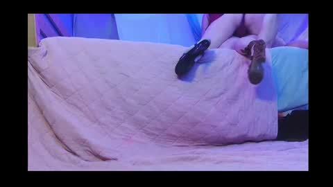 Snapshot of trashyandsassy chatting on 09/20/25, 10:00 Over Acheiver online show from 09/20/25, 10:00