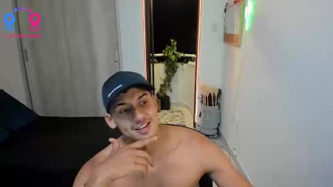 travis bakerr online show from 09/23/25, 11:41