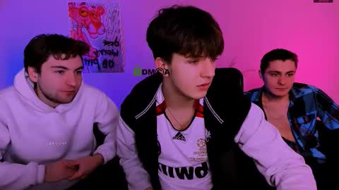 Travis online show from 02/06/26, 09:56