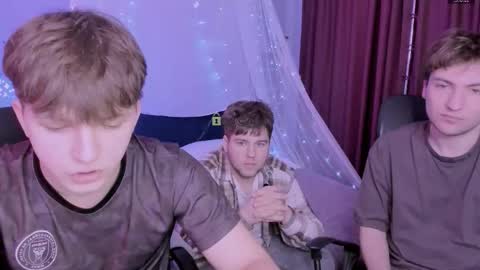 Travis online show from 03/12/26, 09:59