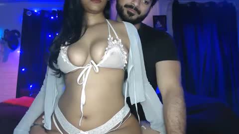 Snapshot of travisandnina chatting on 02/05/26, 02:22 travisandnina online show from 02/05/26, 02:22
