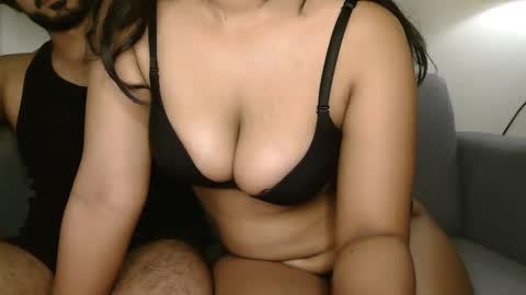 Snapshot of travisandnina chatting on 04/29/26, 03:49 travisandnina online show from 04/29/26, 03:49