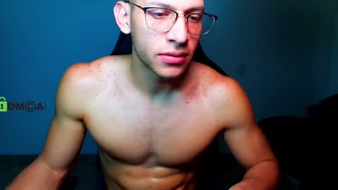 TRAVIS. online show from 12/12/24, 01:10