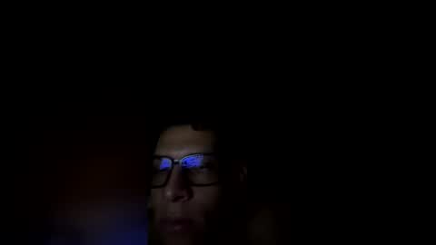 Snapshot of travisdiamonds chatting on 04/06/26, 02:20 TRAVIS. online show from 04/06/26, 02:20