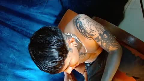 Snapshot of travistanner28 chatting on 12/21/24, 02:37 TRAV - INDEPENDENT MODEL online show from 12/21/24, 02:37