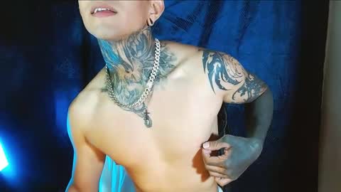 Snapshot of travistanner28 chatting on 01/11/25, 10:07 TRAV - INDEPENDENT MODEL online show from 01/11/25, 10:07