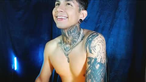 Snapshot of travistanner28 chatting on 01/13/25, 05:33 TRAV - INDEPENDENT MODEL online show from 01/13/25, 05:33