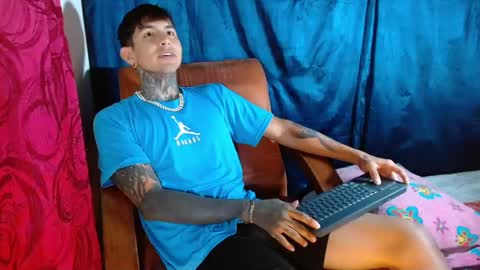 Snapshot of travistanner28 chatting on 02/08/25, 07:16 TRAV - INDEPENDENT MODEL online show from 02/08/25, 07:16