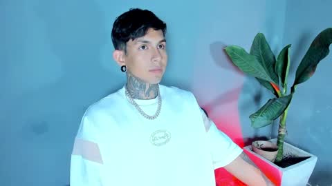 Snapshot of travistanner28 chatting on 03/11/25, 09:37 TRAV - INDEPENDENT MODEL online show from 03/11/25, 09:37