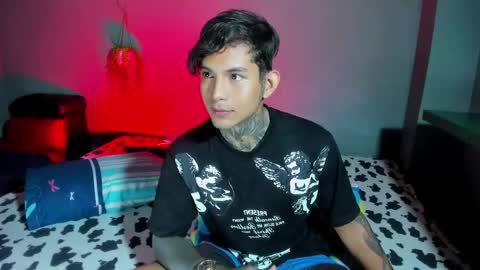 Snapshot of travistanner28 chatting on 10/06/25, 05:21 TRAV - INDEPENDENT MODEL online show from 10/06/25, 05:21