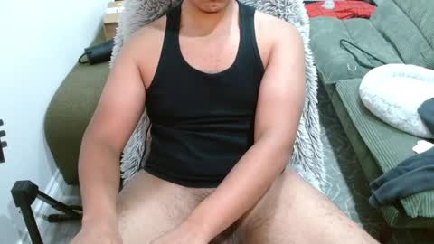 Snapshot of travistired chatting on 01/11/25, 07:06 travistired online show from 01/11/25, 07:06