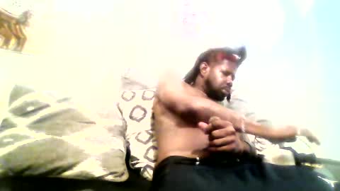 Snapshot of tray713152 chatting on 06/22/26, 08:17 10Thickness online show from 06/22/26, 08:17
