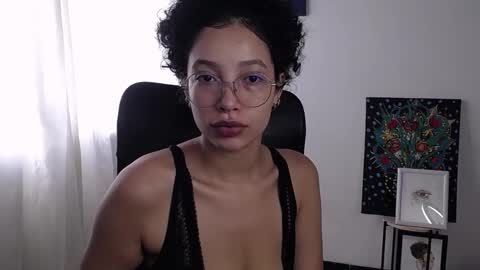 Snapshot of treasuresz chatting on 10/21/25, 05:57 Emily online show from 10/21/25, 05:57