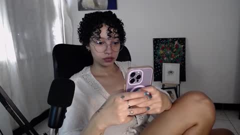 Snapshot of treasuresz chatting on 03/21/26, 06:55 Emily online show from 03/21/26, 06:55