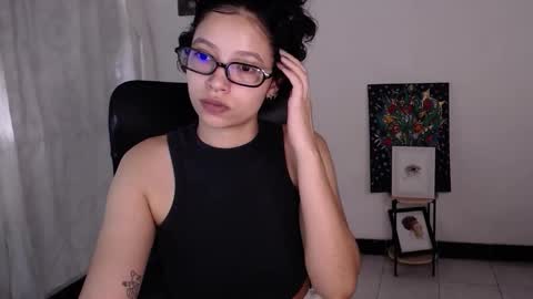 Snapshot of treasuresz chatting on 03/24/26, 07:52 Emily online show from 03/24/26, 07:52