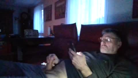 Snapshot of trebgeis1 chatting on 02/09/26, 04:44 trebgeis1 online show from 02/09/26, 04:44