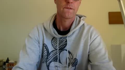 Snapshot of trebo00788 chatting on 04/25/26, 07:55 trebo00788 online show from 04/25/26, 07:55