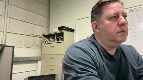 Snapshot of treborinthesky chatting on 01/30/25, 01:31 treborinthesky online show from 01/30/25, 01:31