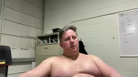 Snapshot of treborinthesky chatting on 02/18/25, 12:26 treborinthesky online show from 02/18/25, 12:26