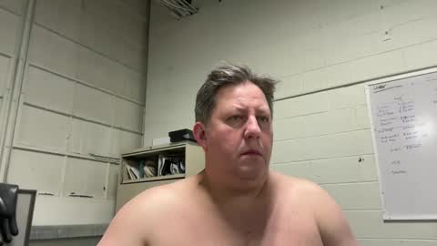 Snapshot of treborinthesky chatting on 02/19/25, 11:04 treborinthesky online show from 02/19/25, 11:04