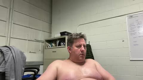 Snapshot of treborinthesky chatting on 02/28/25, 12:43 treborinthesky online show from 02/28/25, 12:43