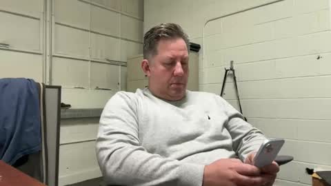 Snapshot of treborinthesky chatting on 09/10/25, 09:48 treborinthesky online show from 09/10/25, 09:48