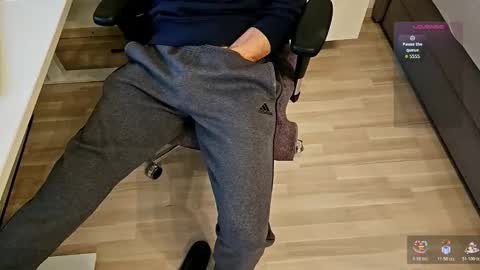 tree1989 online show from 02/21/26, 03:57