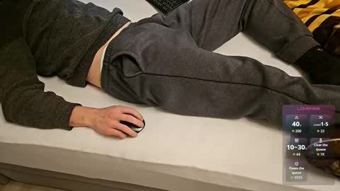 tree1989 online show from 03/14/26, 08:25