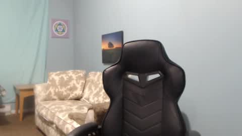 TreeJeanne online show from 02/19/25, 08:22