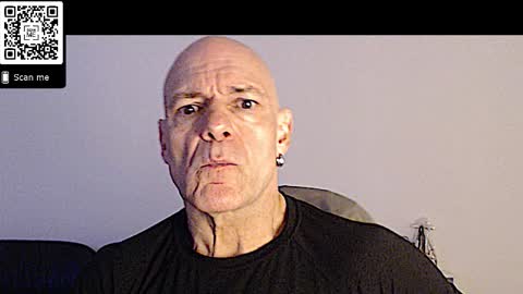 Snapshot of treimann chatting on 10/15/25, 04:29 Thorcci online show from 10/15/25, 04:29