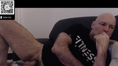 Snapshot of treimann chatting on 11/02/25, 08:22 Thorcci online show from 11/02/25, 08:22