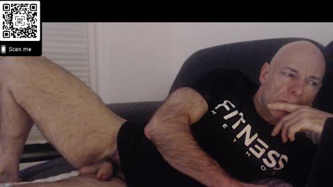 Snapshot of treimann chatting on 11/19/25, 07:36 Thorcci online show from 11/19/25, 07:36