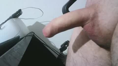 Snapshot of treki1979 chatting on 04/17/26, 08:39 treki1979 online show from 04/17/26, 08:39