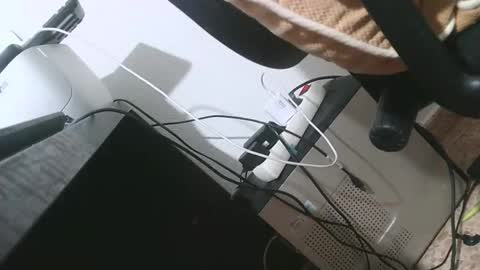 Snapshot of treki1979 chatting on 04/18/26, 07:01 treki1979 online show from 04/18/26, 07:01