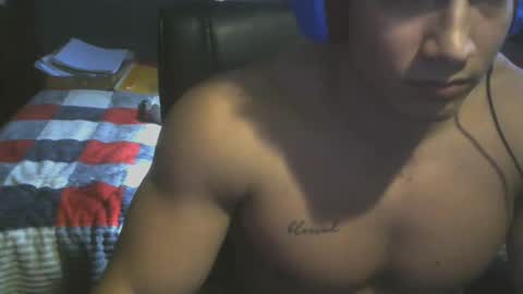 Trembo man online show from 04/17/26, 05:05