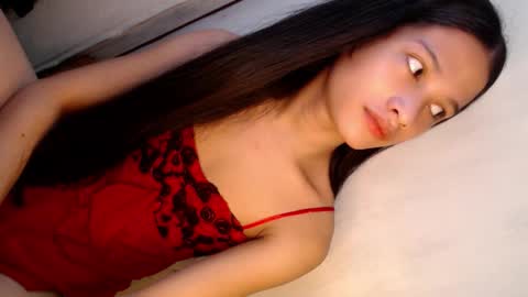 STEPHANiE online show from 12/18/25, 01:33