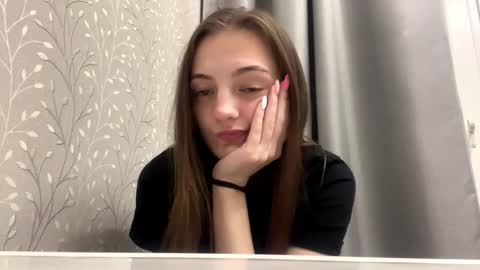 Snapshot of trenacallnan chatting on 03/16/26, 04:11 Tina online show from 03/16/26, 04:11