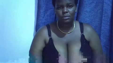 Snapshot of trendybootie chatting on 03/08/26, 06:55 trendybootie online show from 03/08/26, 06:55