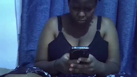 Snapshot of trendybootie chatting on 03/16/26, 06:12 trendybootie online show from 03/16/26, 06:12