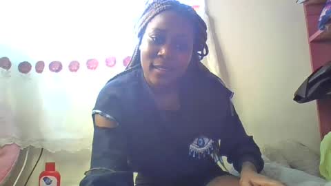 Snapshot of tresyamber chatting on 07/08/26, 07:24 tresyamber online show from 07/08/26, 07:24