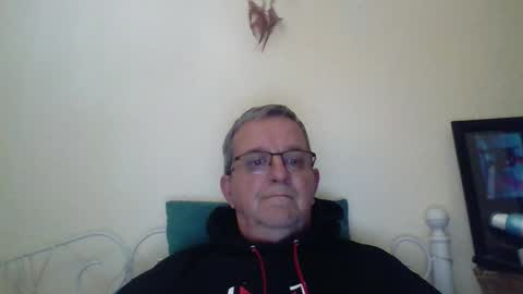 Snapshot of trev8331 chatting on 09/13/25, 11:54 Fe-fi-fo-fum online show from 09/13/25, 11:54